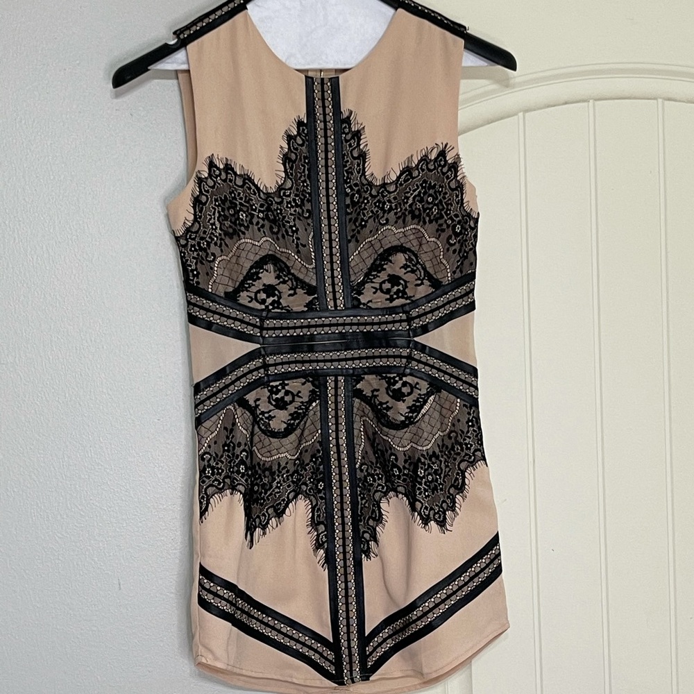 Ladys Endless Rose Dress